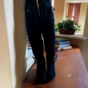 Naughty Monkey Women's Juggs  Size 6.5